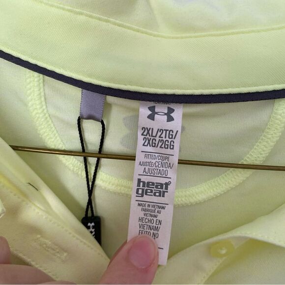 Under Armour Women’s Heat Gear Collard Short Sleeve Fitted Tee 2XL - Picture 2 of 3